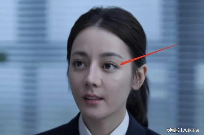 态不佳与精修图差距大急需作品回血凯发平台迪丽热巴最新生图!脸部状(图1)