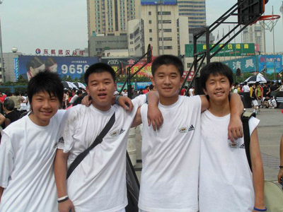 区小记者专栏--街球挑战赛凯发k8登录vip武汉赛(图4)